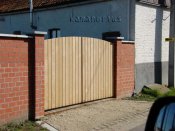 houten poort kama pui 01